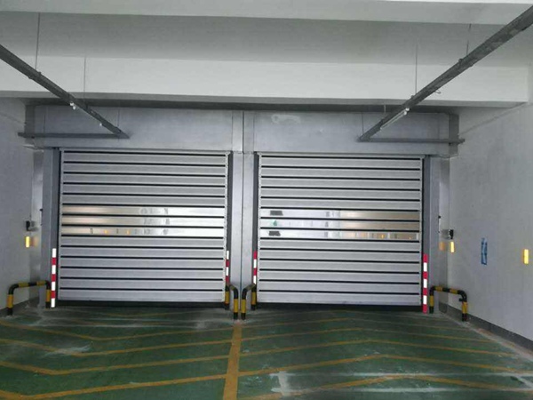 硬質(zhì)快速卷簾門